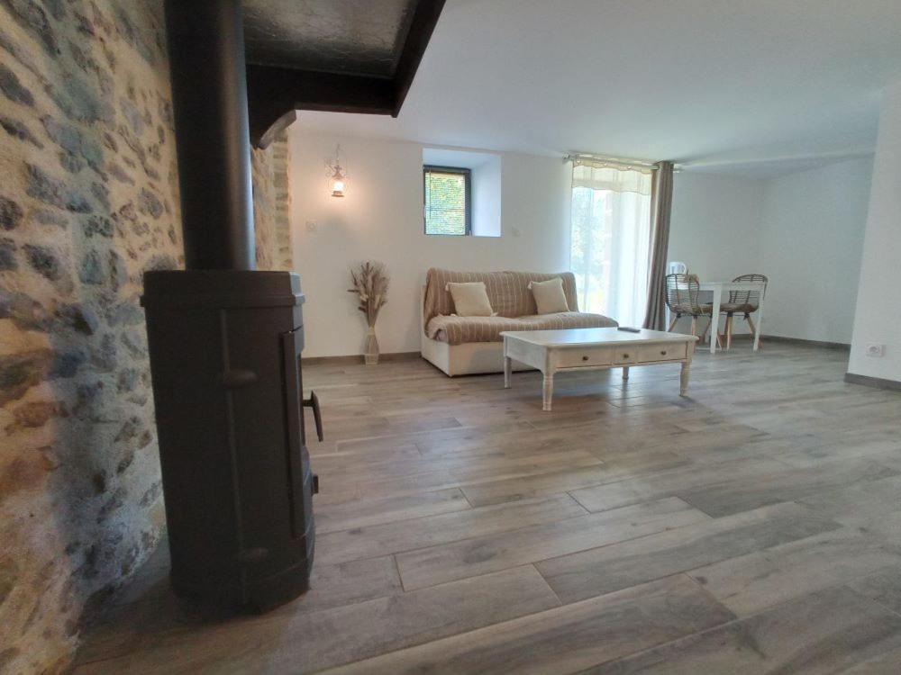 Gite Oust Au Lit Saint-Vincent-sur-Oust Exterior foto